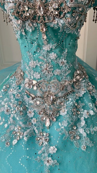 Elegantes langes schulterfreies Ballkleid aus blauem Tüll für die Sweet 16 Party, Geburtstags-Kleider RC0520