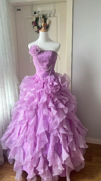 Süßes Quinceanera-Ballkleid für den 15. Geburtstag, trägerlos, Flieder, mit gestuften Lagen, langes Kleid für den 15. Geburtstag RC0521