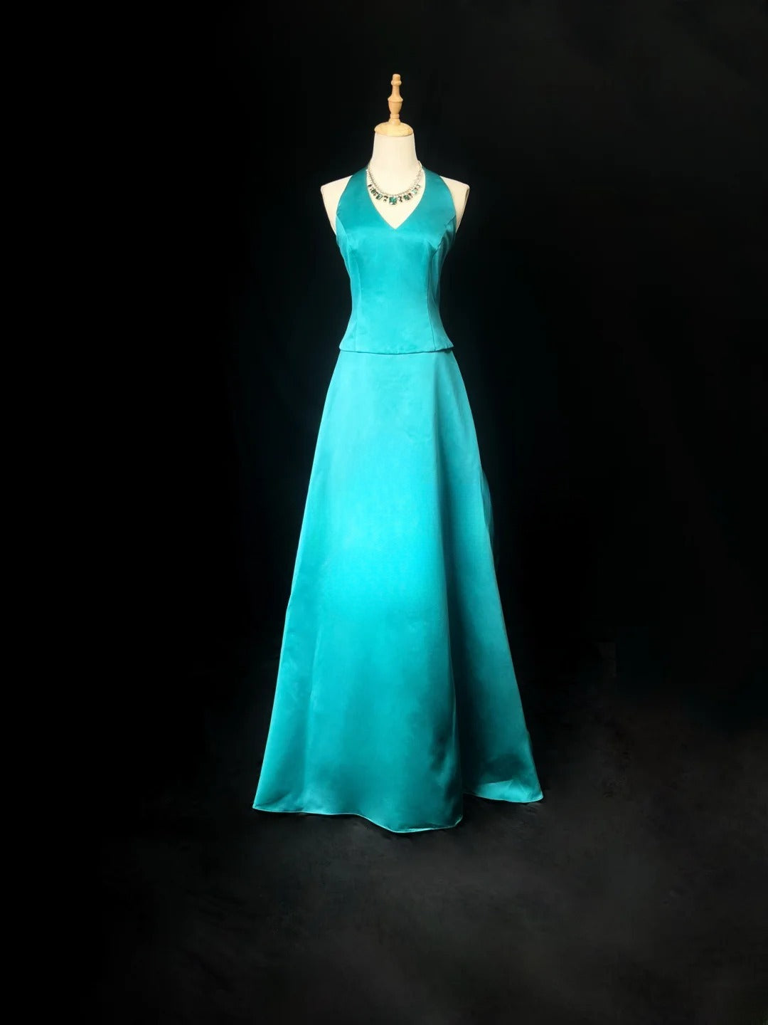 Simple Prom Dresses A line Halter Blue Sleeveless Long Formal Outfits RB5967
