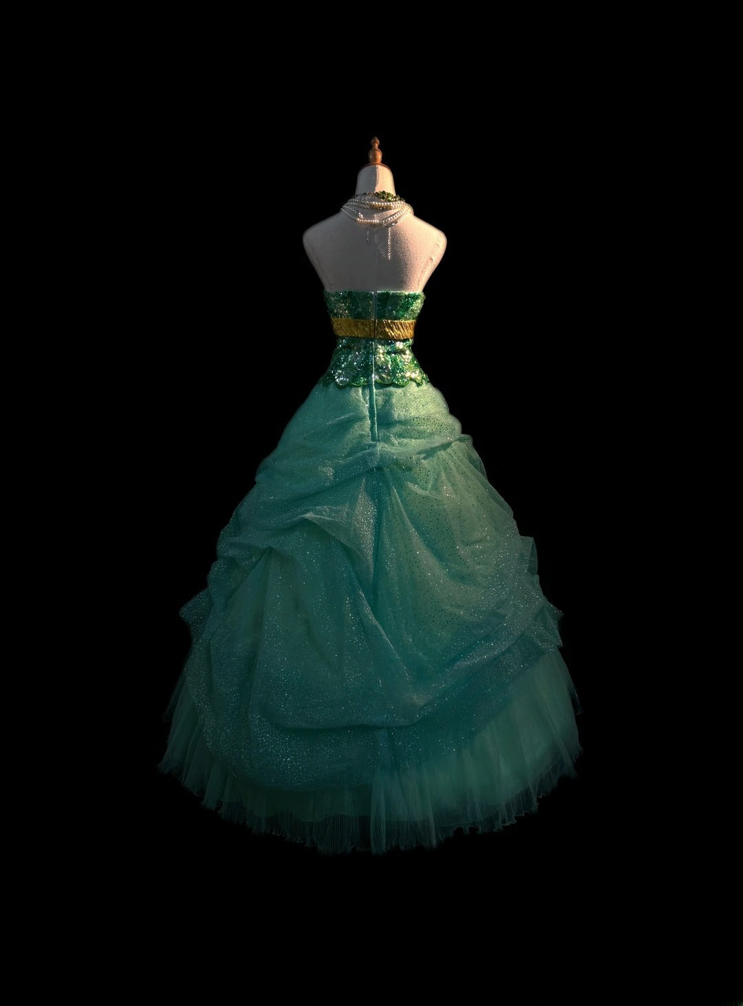 Prinzessinnen Ballkleid Trägerlos Grün Tüll Lang Mit Perlen Sweet 16 Kleider Siebzehn Quince Kleid RB3596