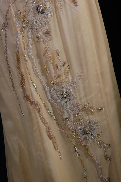 Funkelnde Ballkleider im ästhetischen Meerjungfrauen-Stil mit Neckholder in Champagner mit Perlen – Inspiration für ein beeindruckendes langes, formelles Partykleid für Teenager und Gymnasiasten AS159
