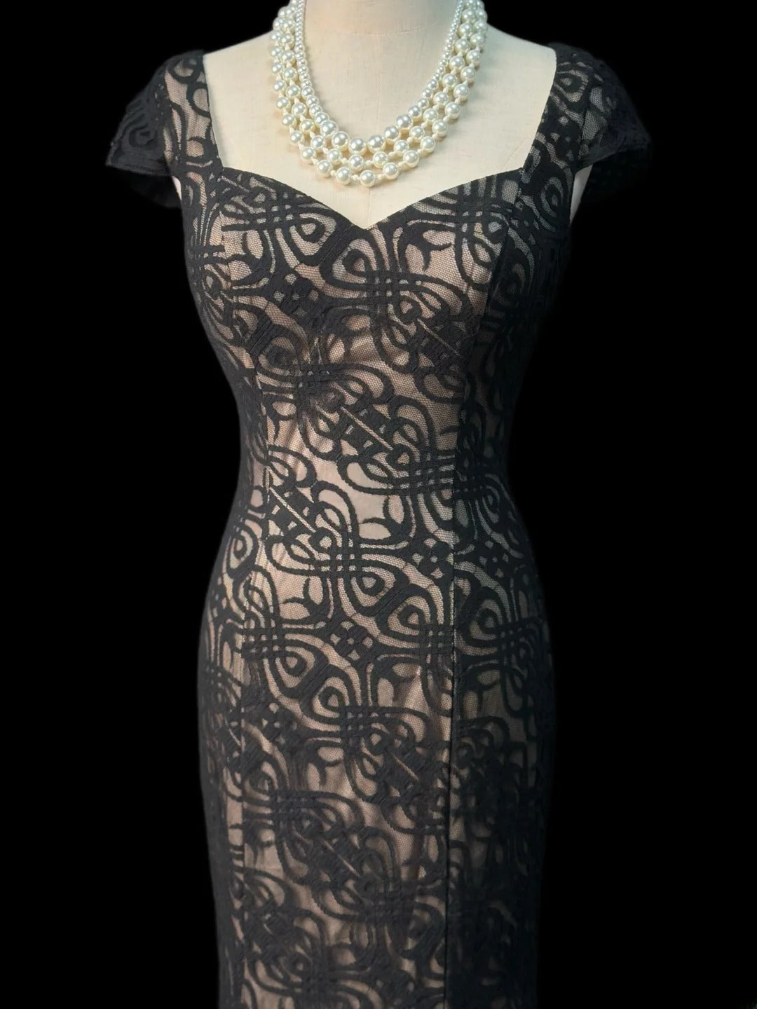 Chic Prom Dresses Mermaid Sweetheart Black Lace Backless Sleeveless Long Formal Outfits RB5970
