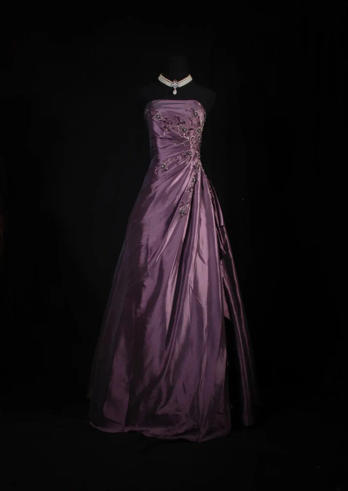 Atemberaubendes marineblaues, trägerloses, perlenbesetztes langes Ballkleid, formelles Abendkleid AB318