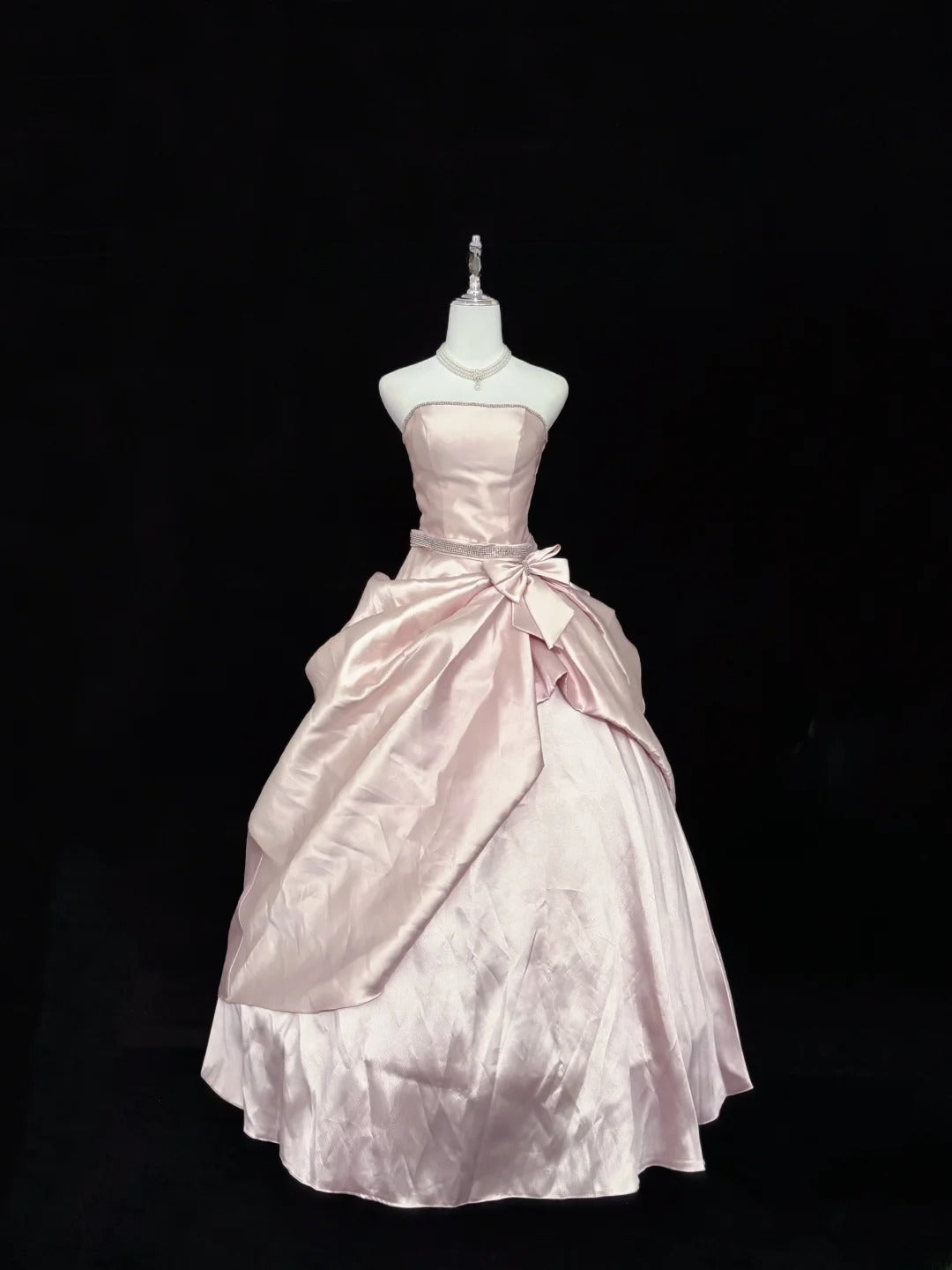 Cute Ball Gown Strapless Pink With Bow Silver Beading Long Quince Dress Voluminous Sweet 16 Sweet Sixteen Outfits Vestido de 15 RB7545