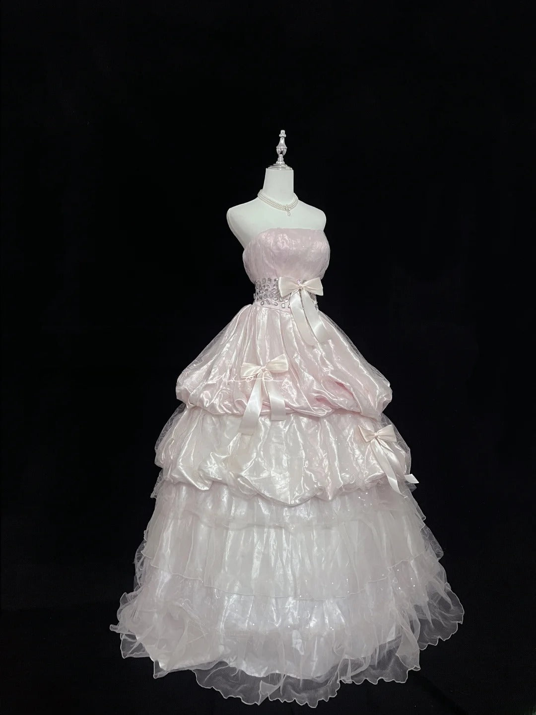 Cute Ball Gown Strapless Pink With Bow Ruffles Tiered Cake Skirt Long Quince Dress Voluminous Sweet 16 Sweet Sixteen Outfits Vestido de 15 RB7548