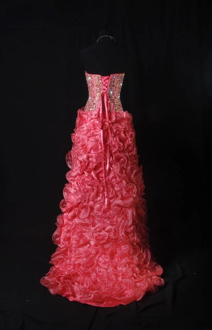 Funkelndes Ballkleid im ästhetischen High-Low-Stil mit Herzausschnitt, rosa Stufenrock mit Perlen, Inspiration für festliche, halbformelle Anlässe für Teenager und Jugendliche der Oberstufe (AS169)