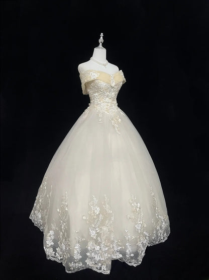 Cute Ball Gown Off The Shoulder Light Yellow With Appliqued Long Quince Dress Voluminous Sweet 16 Sweet Sixteen Outfits Vestido de 15 RB7549