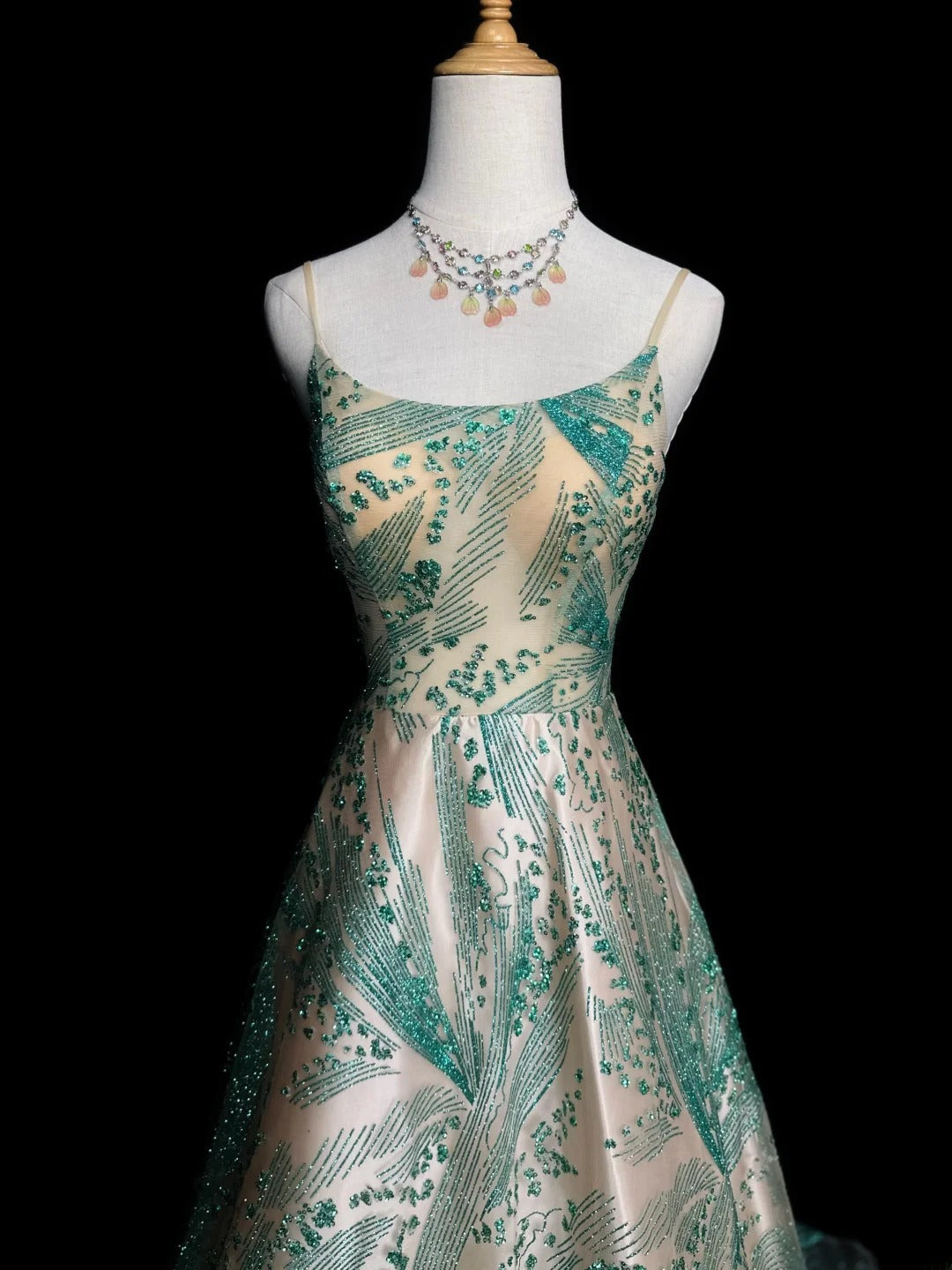 Vintage Prom Dresses Ball Gown Spaghetti Strap Green Sequin Long Party Gown Formal Outfits RB5979