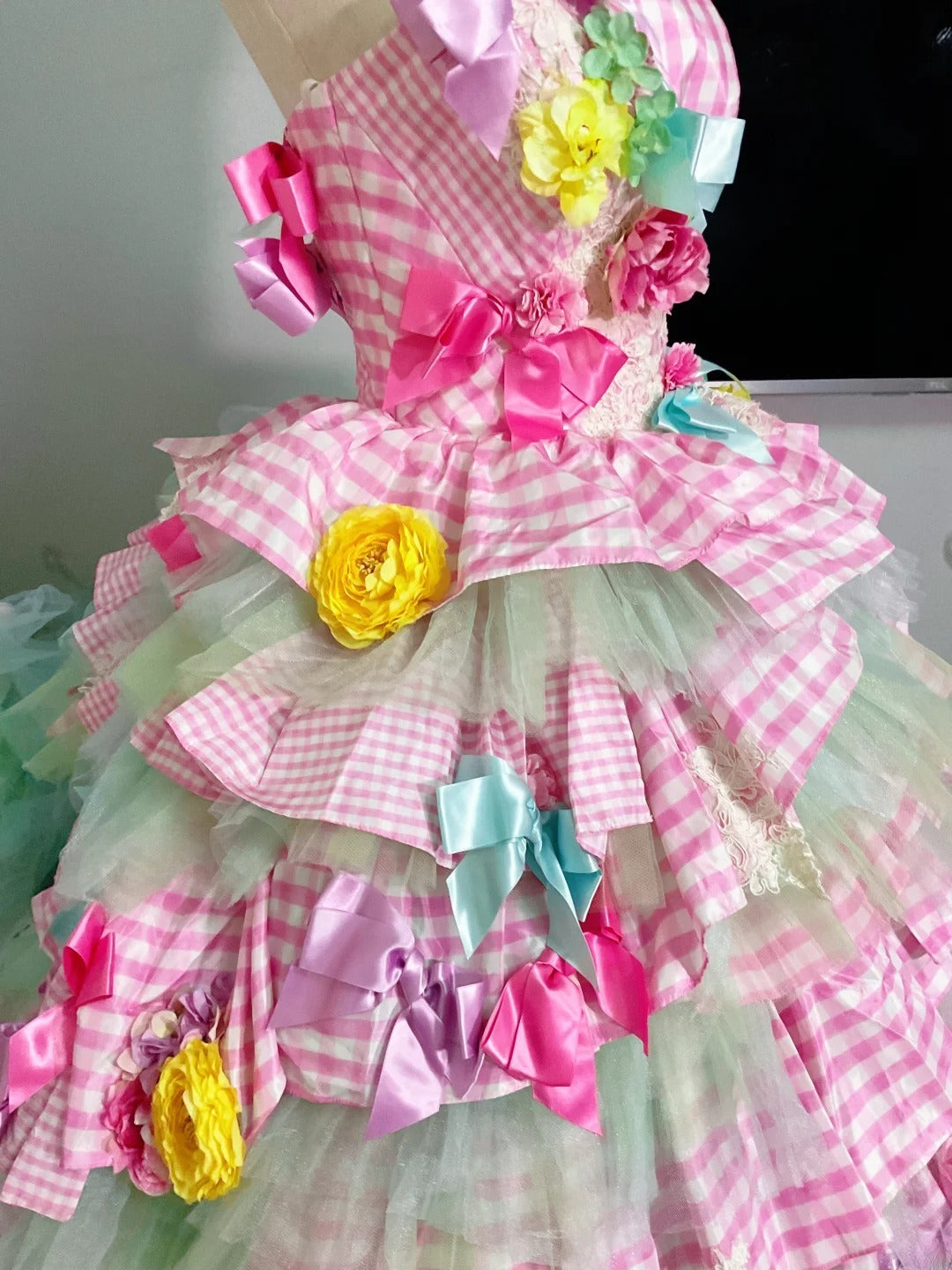 Gothic Strapless Sweet 16 Ball Gown, Pink & Green Layered Tulle Long Sweet Sixteen Formal Dress RB9962