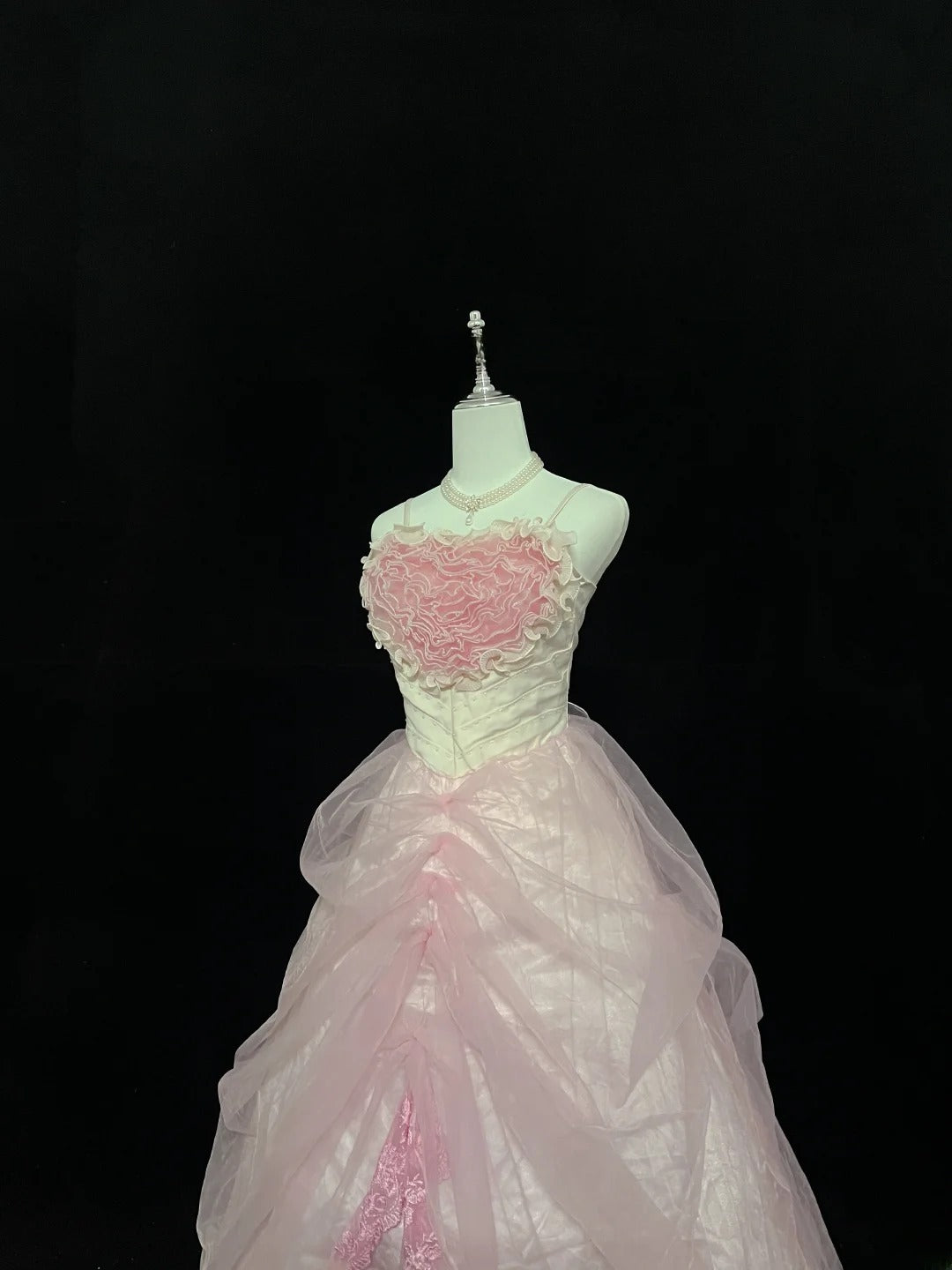 Cute Ball Gown Spaghetti Straps Pink With Lace Ruffles Tiered Long Quince Dress Voluminous Sweet 16 Sweet Sixteen Outfits Vestido de 15 RB7573