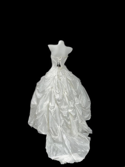 Classy Ball Gown Strapless White Taffeta With Ruffled Brides Gown Bridal Dress Long Poofy Wedding Dresses RB5799