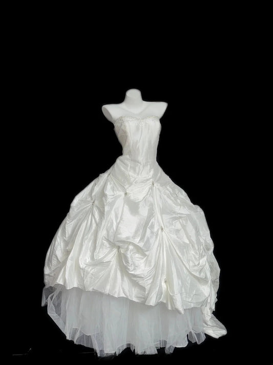 Classy Ball Gown Strapless White Taffeta With Ruffled Brides Gown Bridal Dress Long Poofy Wedding Dresses RB5799