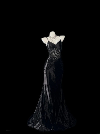Vintage Prom Dresses Mermaid Spaghetti Strap Black Tie Dress Sleeveless Long Evening Formal Outfits RB3606