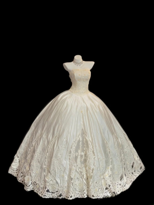 Classy Ball Gown Strapless Ivory With Appliqued Lace Brides Gown Bridal Dress Long Poofy Wedding Dresses RB5798