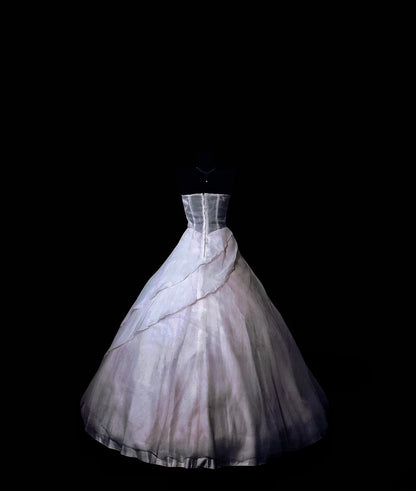 Charming Ball Gown Strapless Lilac Quinceanera Dresses With Beading For Sweet 15 15 Anos Celebration Birthday Formal Gown RB8835