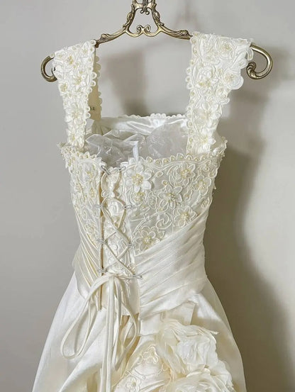Vintage Wedding Dress A line Square Satin Appliques White With Lace Bridal Gown for Big Day RB9956