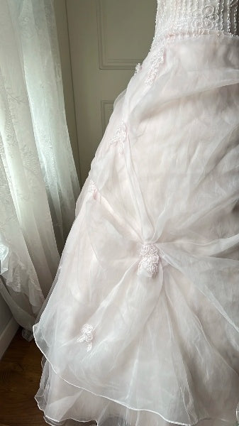 Quinceañera-Kleid für den 15. Geburtstag, Ballkleid mit Spaghettiträgern, Pink mit Perlenbesatz, langes Geburtstagsballkleid RC0543