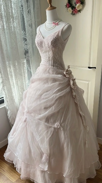 Quinceañera-Kleid für den 15. Geburtstag, Ballkleid mit Spaghettiträgern, Pink mit Perlenbesatz, langes Geburtstagsballkleid RC0543
