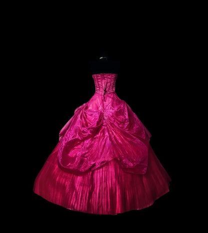 Charming Ball Gown Strapless Hot Pink Long Quinceanera Dresses With Beaded For Sweet 15 15 Anos Celebration Birthday Formal Gown RB8839