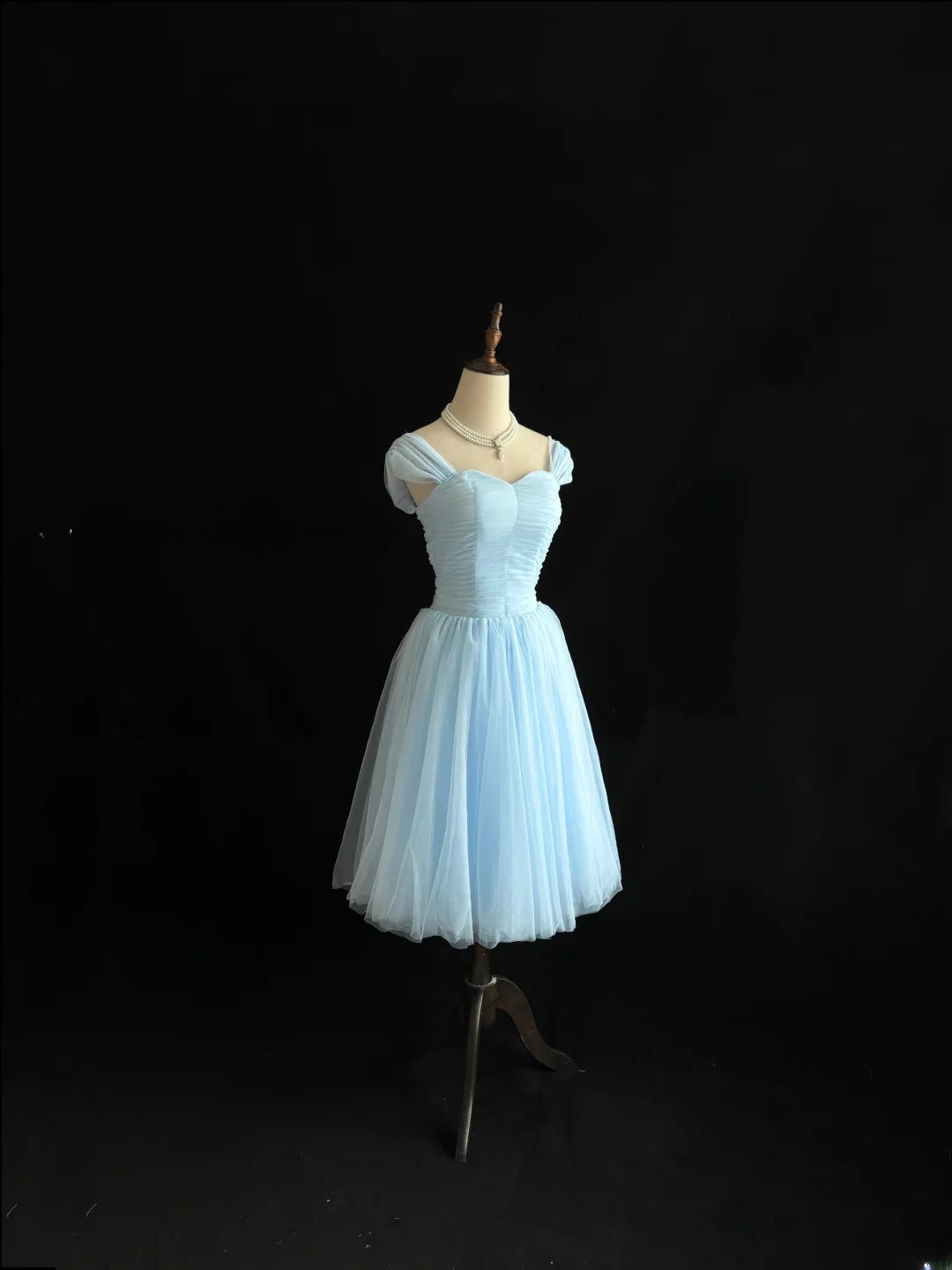 Simple Homecoming Dresses A line Knee Length Tulle Birthday Sweet 16 Dress Ideas Outfits RB7584