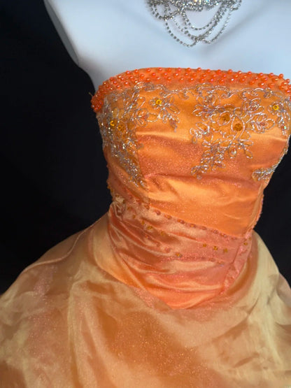 Prinzessin Ballkleid Trägerlos Orange Lang mit 3D-Blumen Korsett Eng Sweet 16 Kleider Siebzehn Quince Kleid RB3613