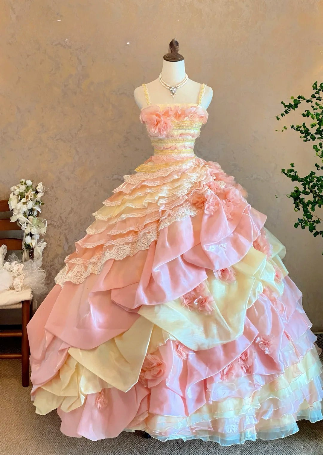 Quinceanera Dress Spaghetti Straps Pink Yellow With Tiered Layers Floor Length Ball Gown Sweet 15 15th Birthday Gown RB9122