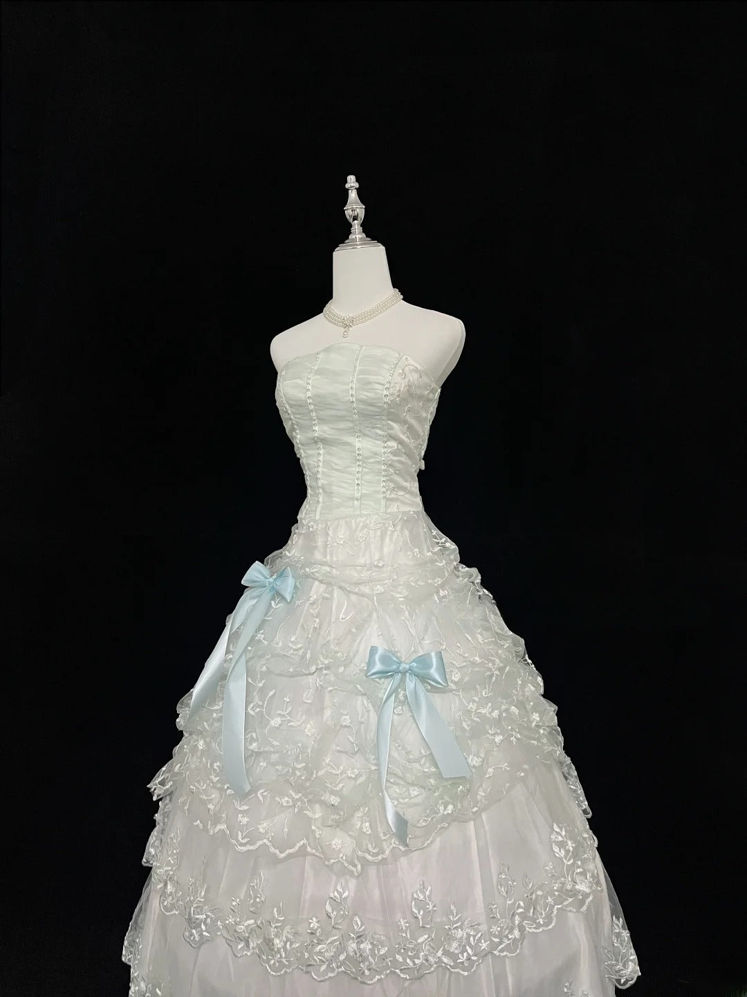 Pretty Ball Gowns Strapless Mint Green Tulle With Lace Appliqued Bow Long Prom Dress Puffy Sweet 16 Sweet Sixteen Outfits Vestido de 15 RB7592