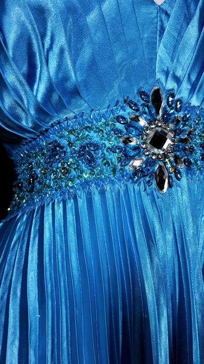 Blue Prom Dress Inspo A Line Halter Satin With Beading Modest Long Formal Party Gown RB9978