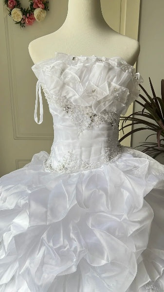 Sweet 15 Quinceanera Dress Ball Gown Strapless White With Tiered Beading Long 15th Birthday Gown RC0554