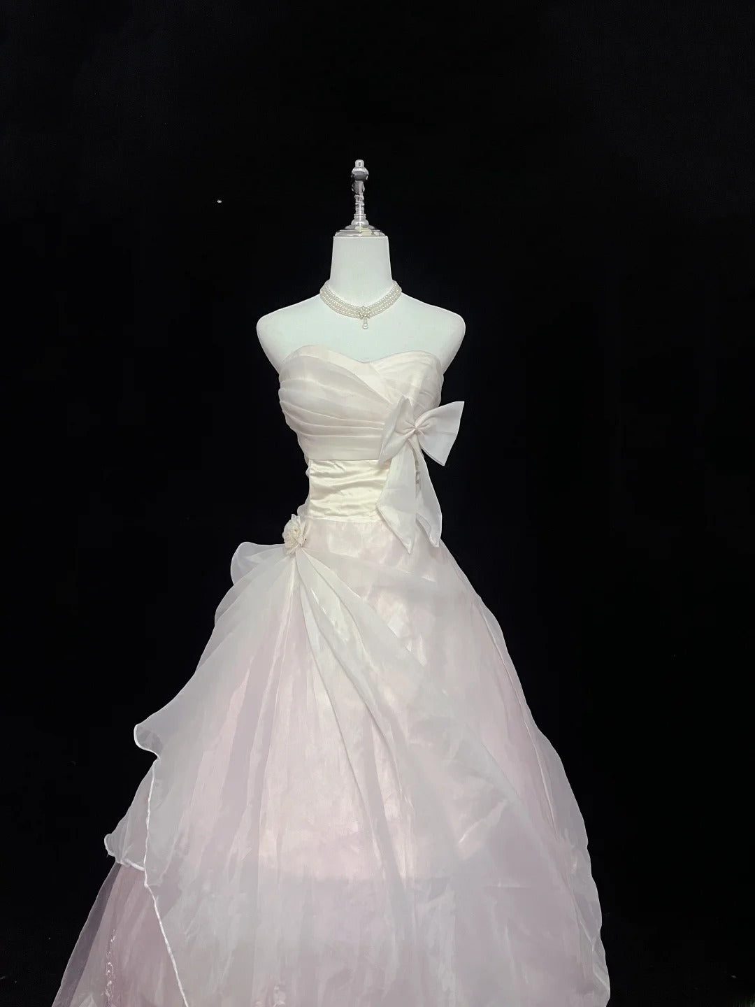 Pretty Ball Gowns Sweetheart Light Pink Organza With Bow Long Prom Dress Puffy Sweet 16 Sweet Sixteen Outfits Vestido de 15 RB7595