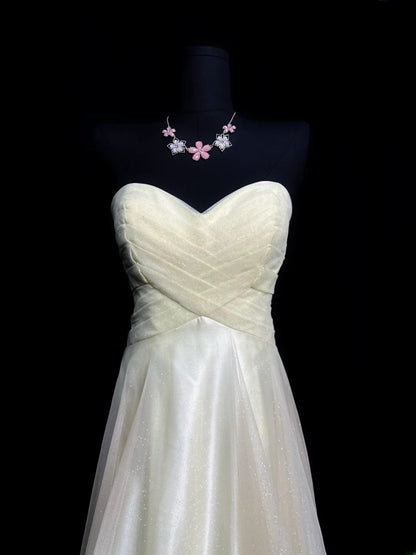 Chic Prom Dresses A line Sweetheart Light Yellow Tulle Sleeveless Long Formal Outfits RB6000