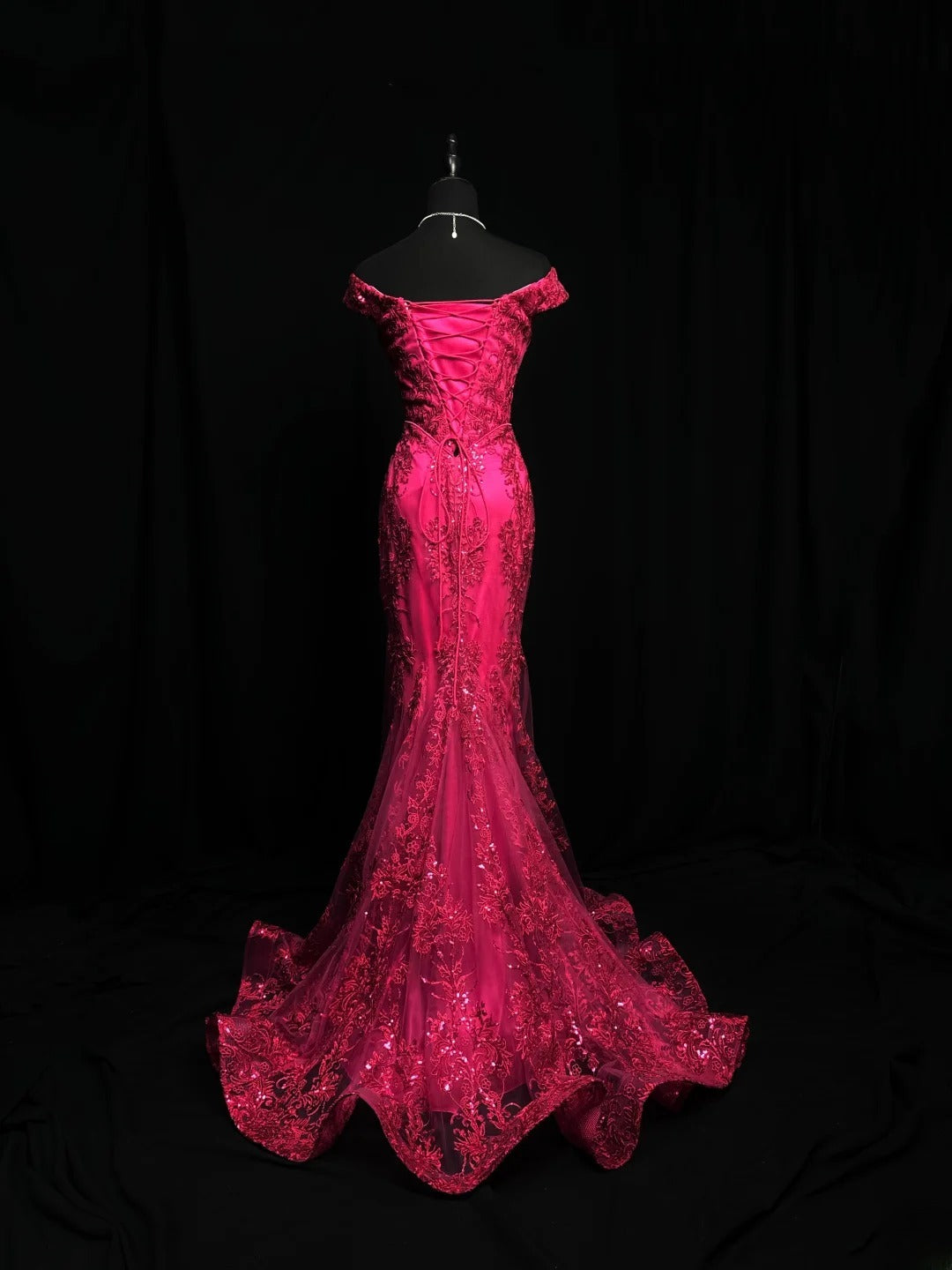Modest Prom Dresses Mermaid Off The Shoulder Hot Pink Lace With Cap Sleeves Long Formal Outfits RB6001