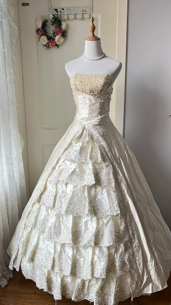 Sweet 15 Quinceanera Dress Ball Gown Strapless Satin With Lace Long 15th Birthday Gown RC0558