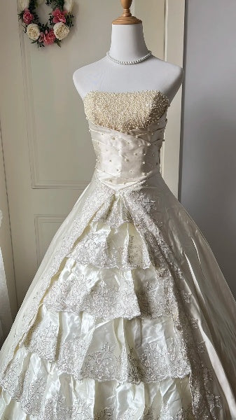 Sweet 15 Quinceanera Dress Ball Gown Strapless Satin With Lace Long 15th Birthday Gown RC0558