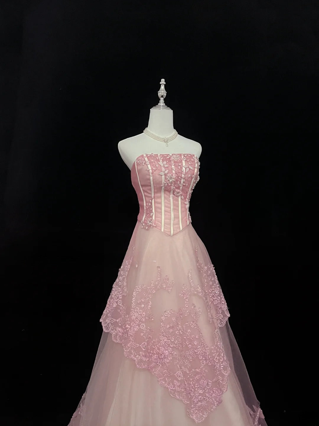 Beautiful A line Strapless Pink Tulle With Appliqued Lace Prom Dress Formal Outfits Party Dresses RB7601