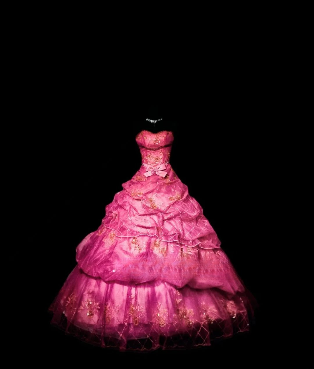 Ball Gown Sweetheart Hot Pink Tulle Long Quinceanera Dresses With Lace For Sweet 15 15 Anos Celebration Birthday Formal Gown RB8855