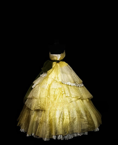 Ball Gown Strapless Yellow Tulle Long Quinceanera Dresses With Lace For Sweet 15 15 Anos Celebration Birthday Formal Gown RB8856