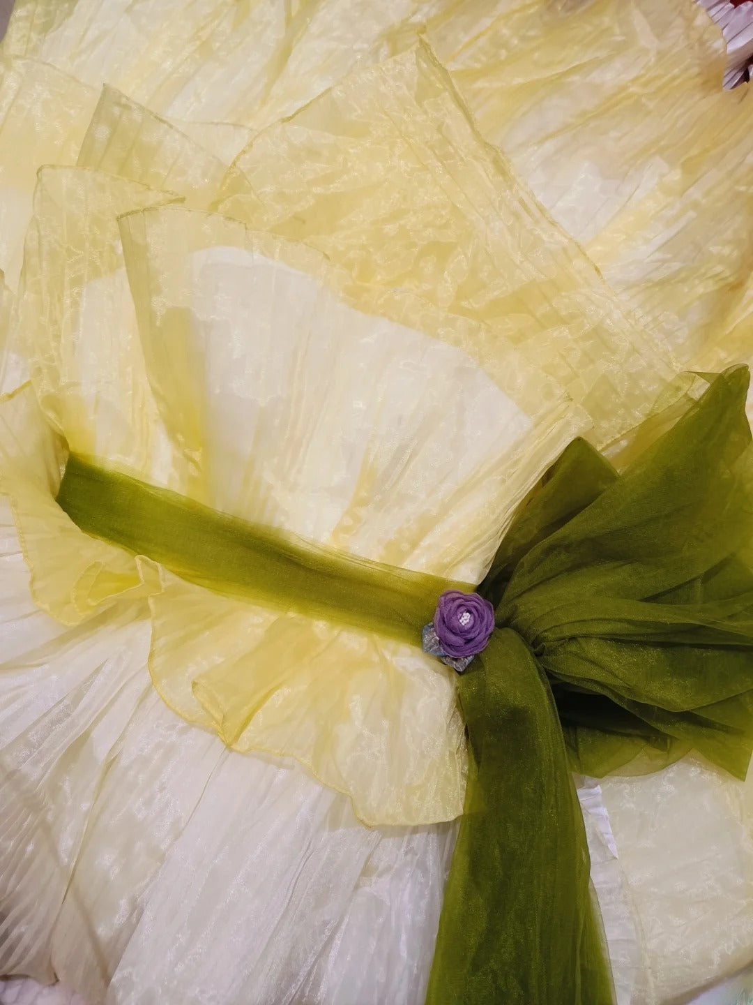 Ball Gown Strapless Yellow Tulle Long Quinceanera Dresses With Lace For Sweet 15 15 Anos Celebration Birthday Formal Gown RB8856