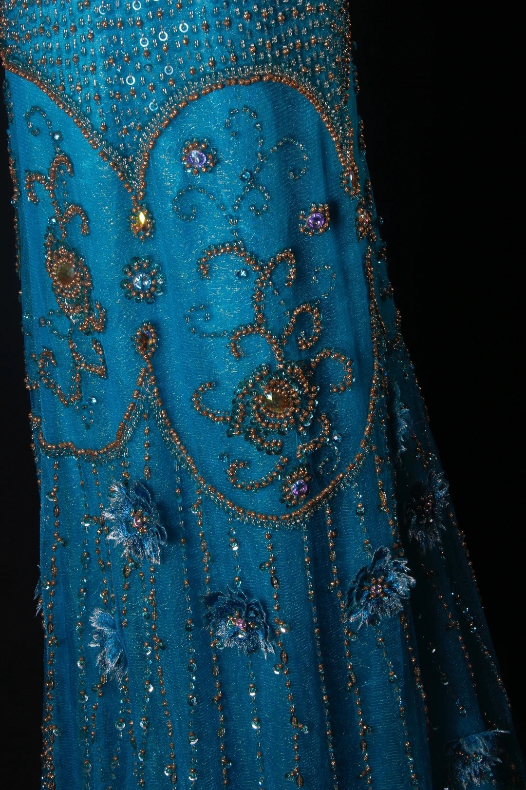 Robe de bal élégante années 1950, coupe trapèze, tulle orné de perles dorées, robe de soirée longue bleue AS205