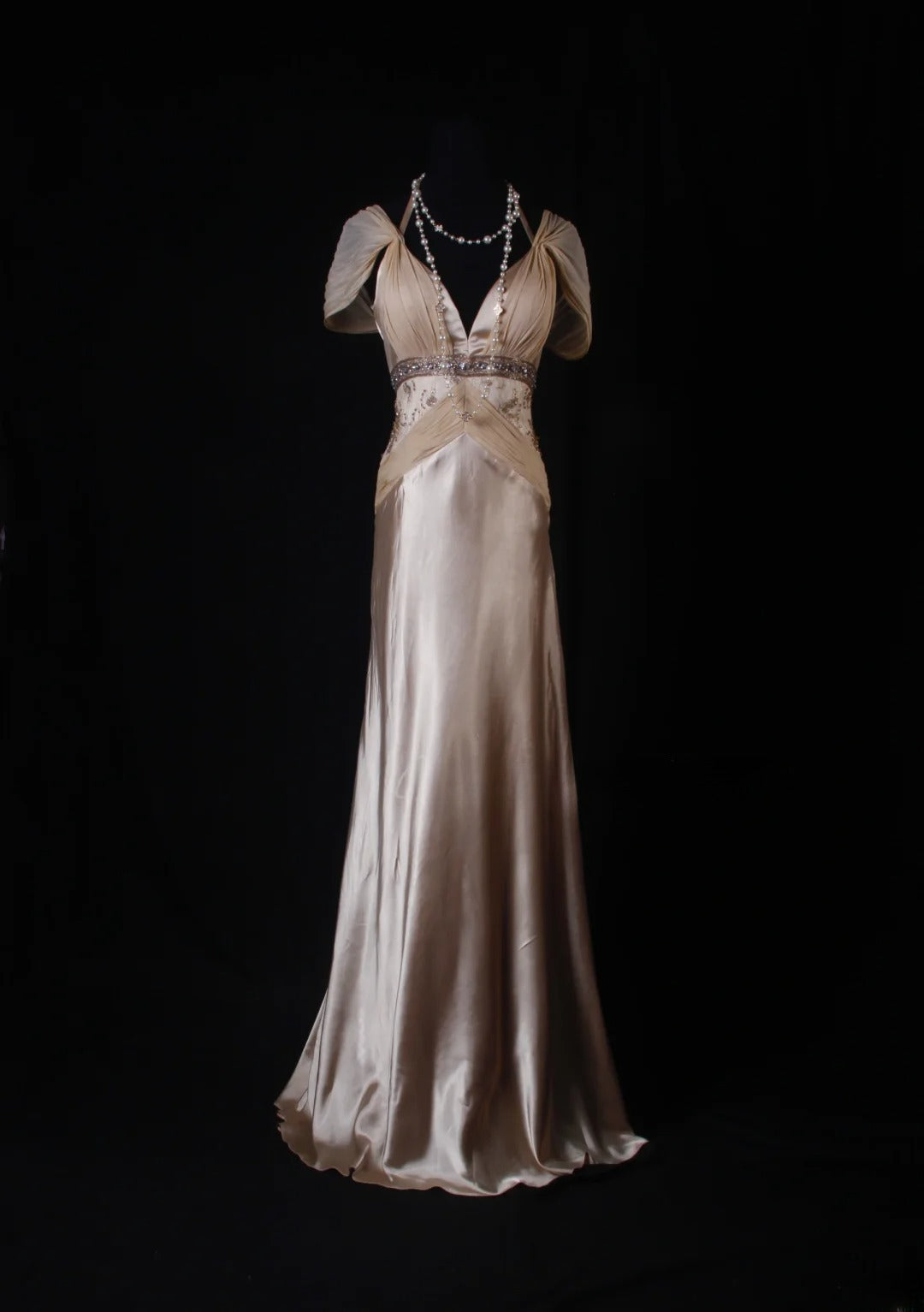 Robe de bal élégante années 1950, coupe trapèze, col en V, mousseline champagne ornée de perles, robe de soirée longue vintage AS210