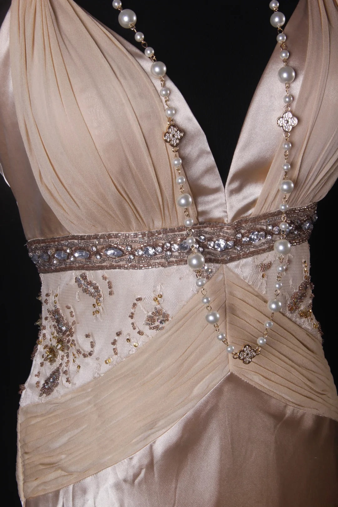 Robe de bal élégante années 1950, coupe trapèze, col en V, mousseline champagne ornée de perles, robe de soirée longue vintage AS210