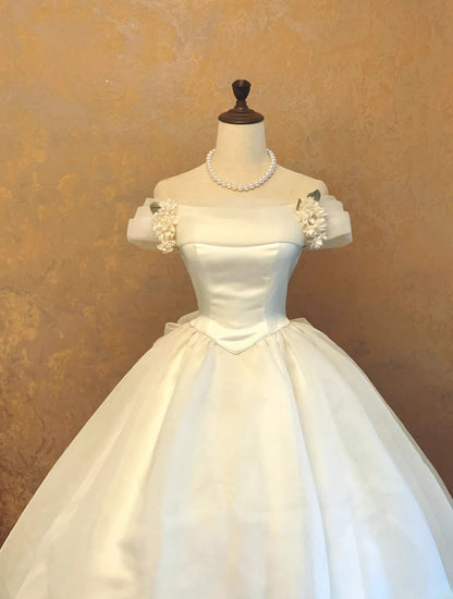 Elegant Floor Length Wedding Dress Classic White With Sleeves Off Shoulder Bridal Gown for Big Day RB9137