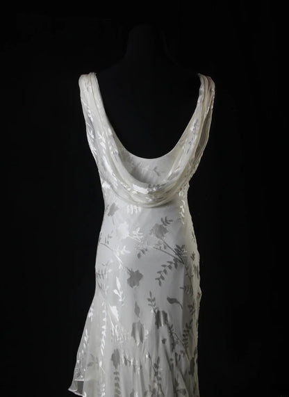 Robe de bal élégante années 1950, style sirène, col bénitier, en mousseline gris argenté ornée de perles, robe de soirée longue vintage AS213