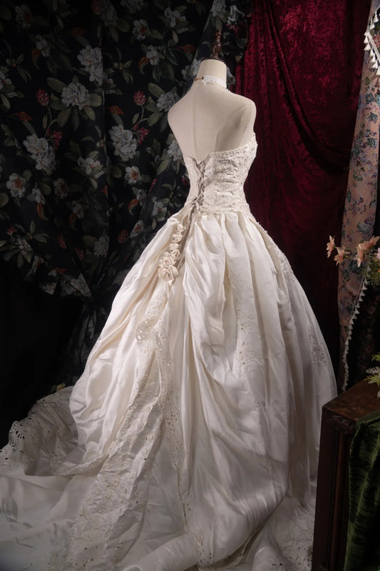 Wunderschönes trägerloses Ballkleid aus weißer Spitze, 2000er Jahre, mit Applikationen, langes Brautkleid für Herbst und Winter, Hochzeitskleider RB8495