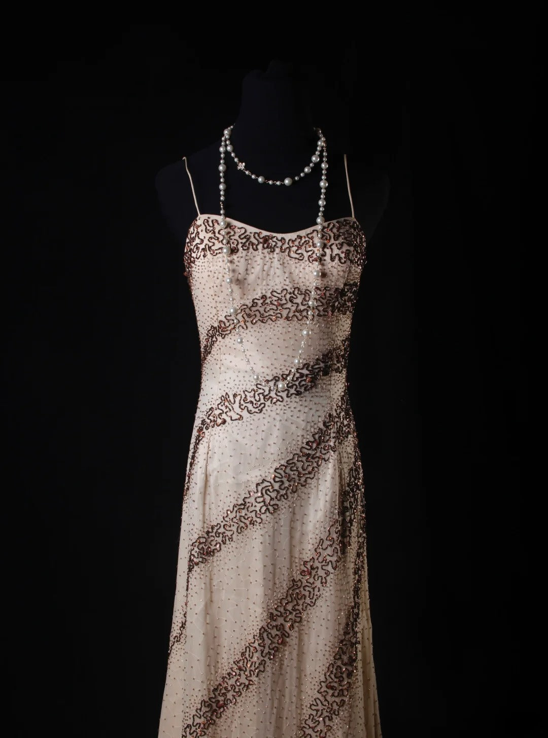Robe de bal vintage années 50, bretelles spaghetti, coupe trapèze, mousseline champagne, longue, élégante, AS223