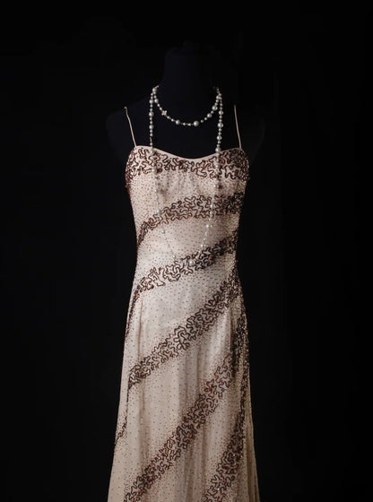 Robe de bal vintage années 50, bretelles spaghetti, coupe trapèze, mousseline champagne, longue, élégante, AS223