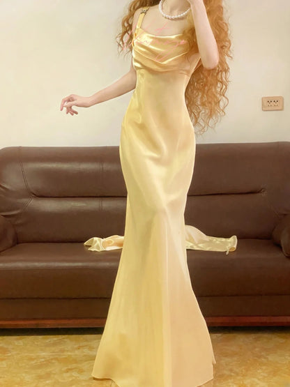 Elegant Mermaid Spaghetti Straps Yellow Satin Prom Dress With Scarf For Women Evening Party Gown RB9149
