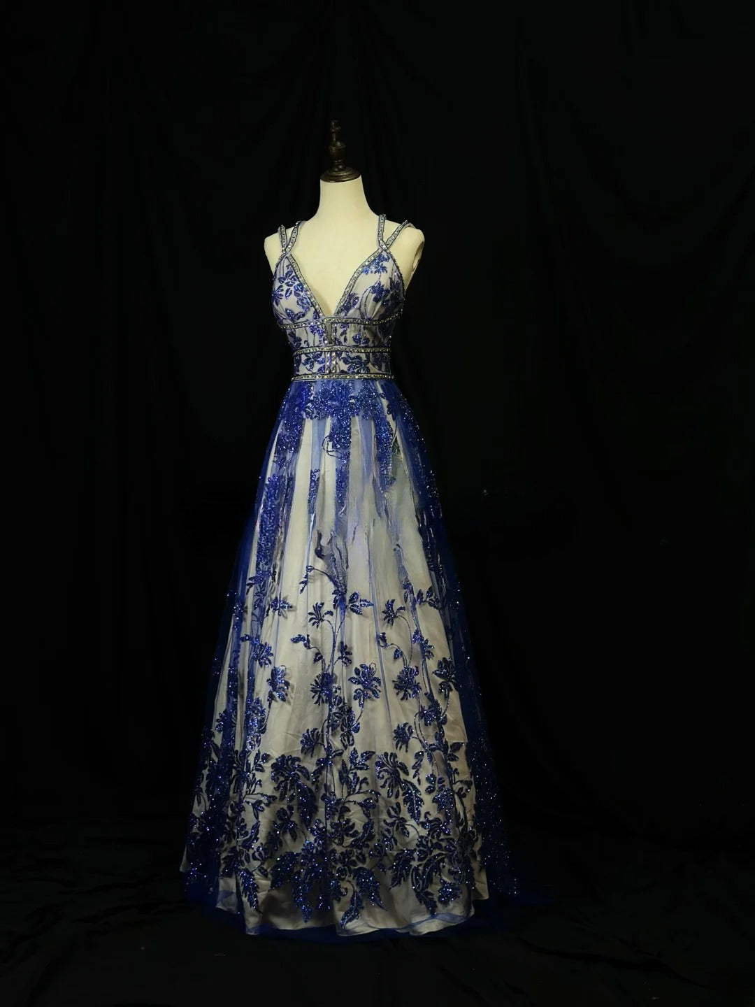 Beautiful Prom Dresses A line Spaghetti Straps Royal Blue Lace With Beading Long Formal Outfits RB6027