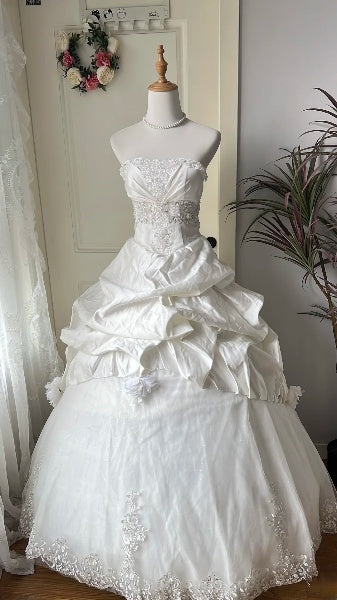 Sweet 15 Quinceanera Dress Ball Gown Strapless White Tulle With Tiered Long 15th Birthday Outfits RC0583