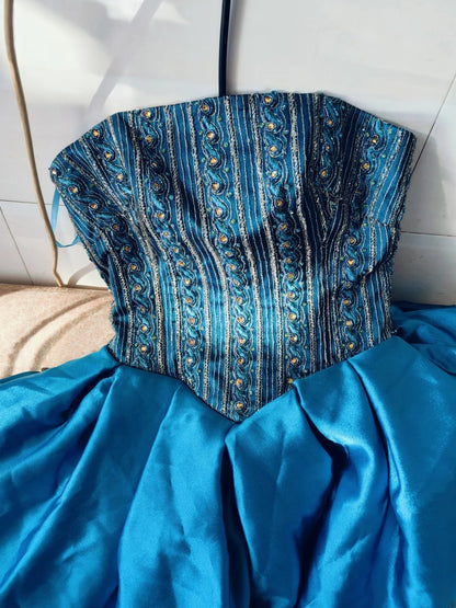 Ball Gown Strapless Blue Satin Long Quinceanera Dresses With Ruffled For Sweet 15 15 Anos Celebration Birthday Formal Gown RB8875